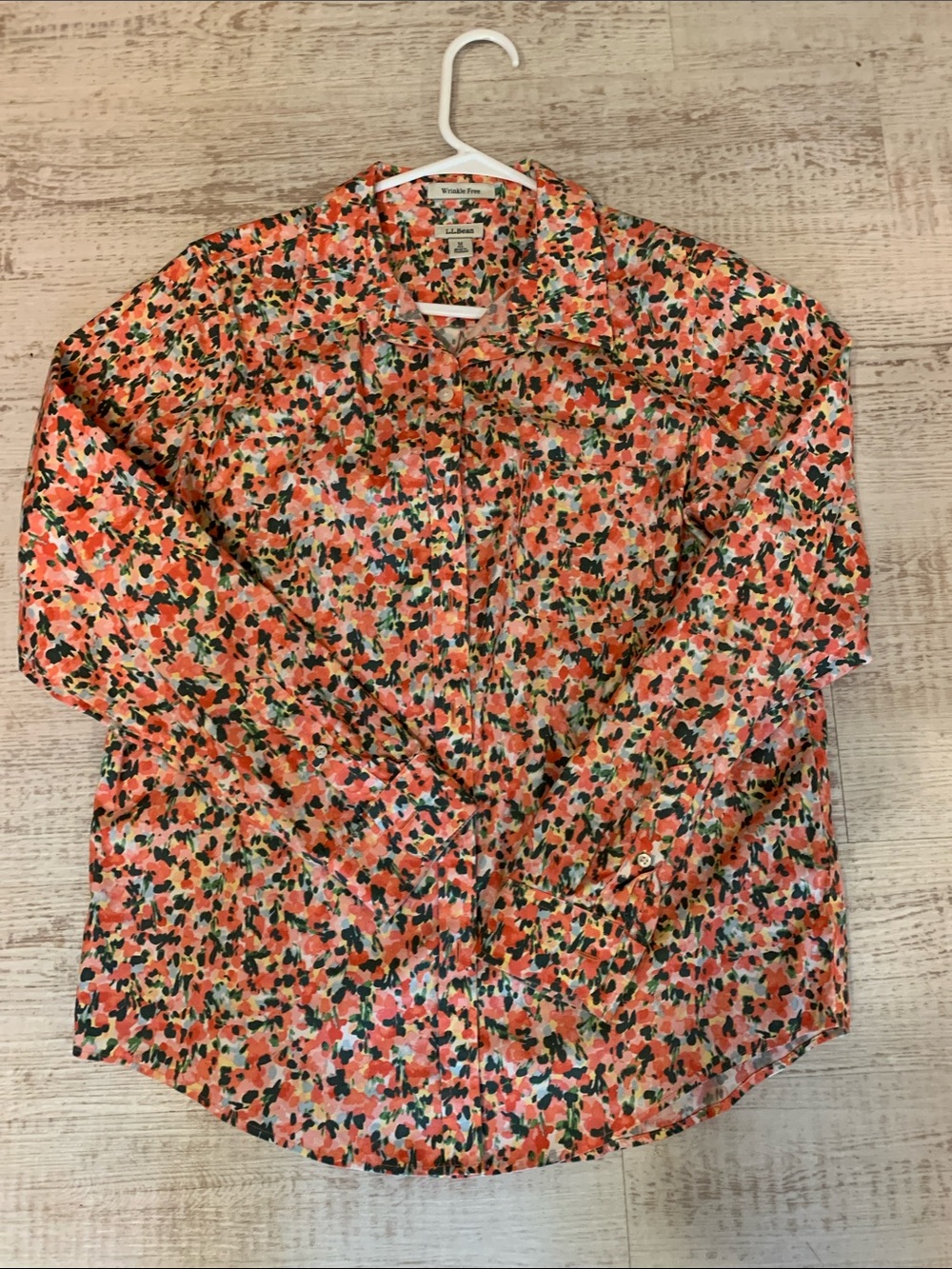 Womens LLBean wrinkle free cotton shirt Medium *LIKE New*